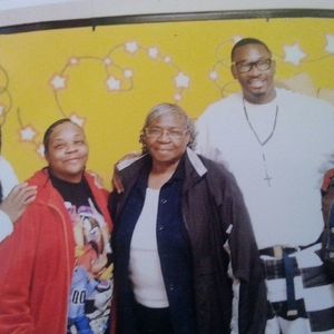 Meet your Posher, Fredia